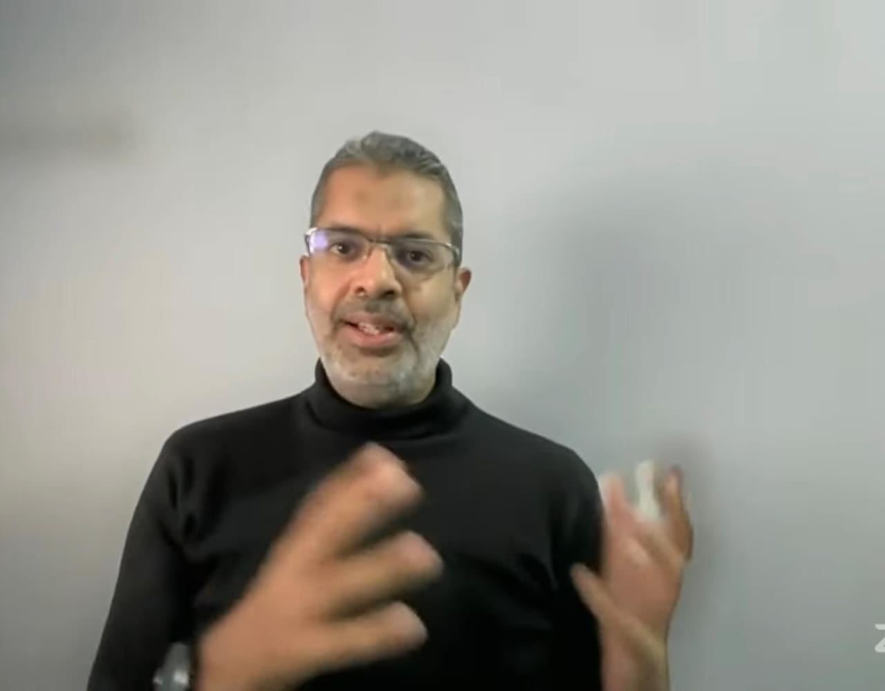 Coach Arshad Abdool presenting the UmmahPreneurs LIVE session